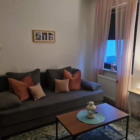 Privates, Gemuetliches Appartement Neuss Exterior foto