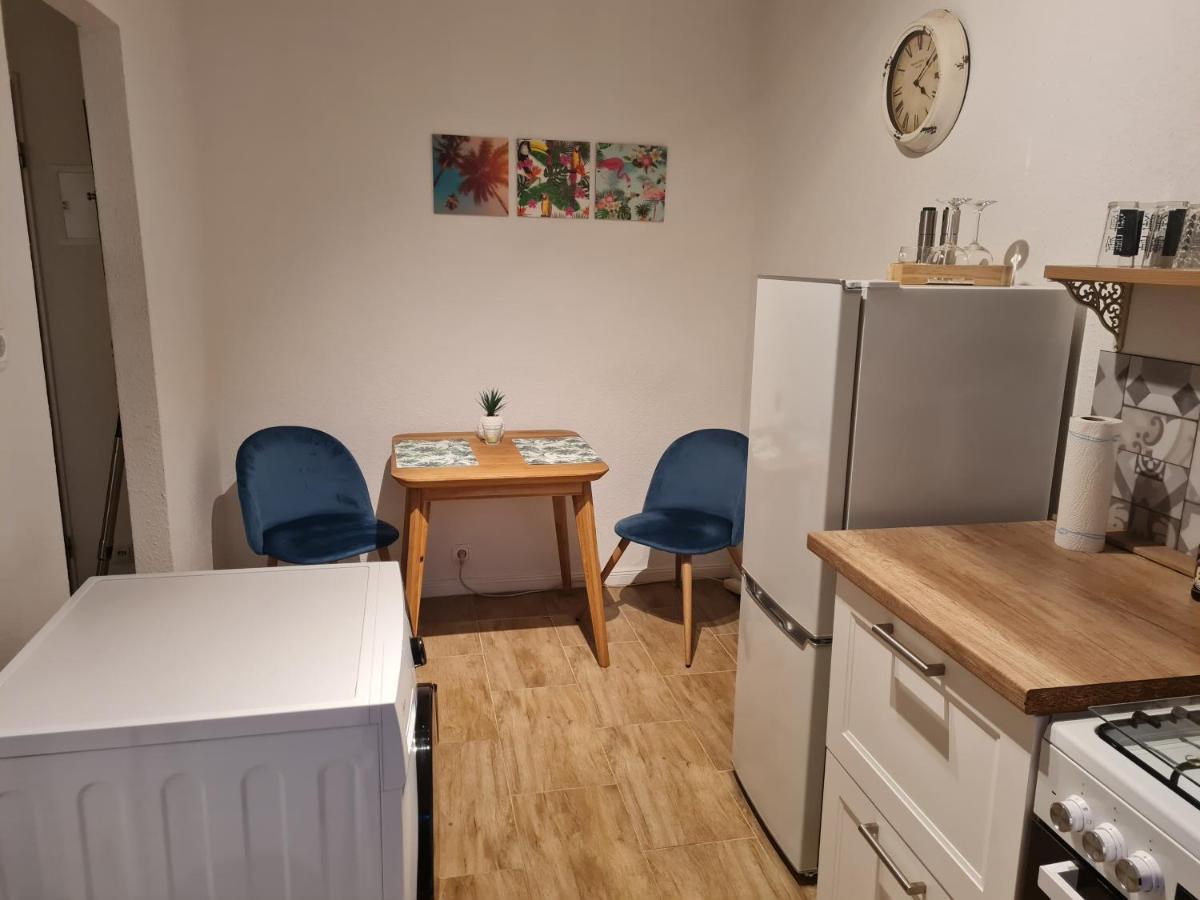 Privates, Gemuetliches Appartement Neuss Exterior foto